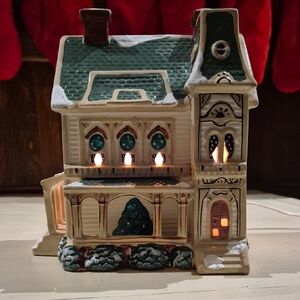 Department 56 Retired Snow Village Ramsey Hill Ceramic Light-Up Christmas House